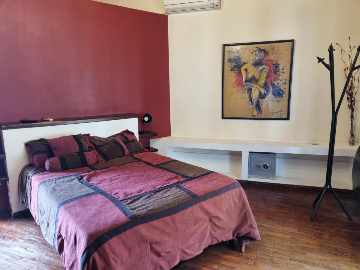 Hostal Las Rosas Salta Luaran gambar