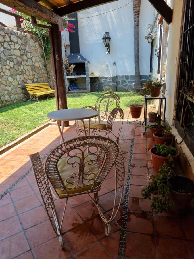 Hostal Las Rosas Salta Luaran gambar