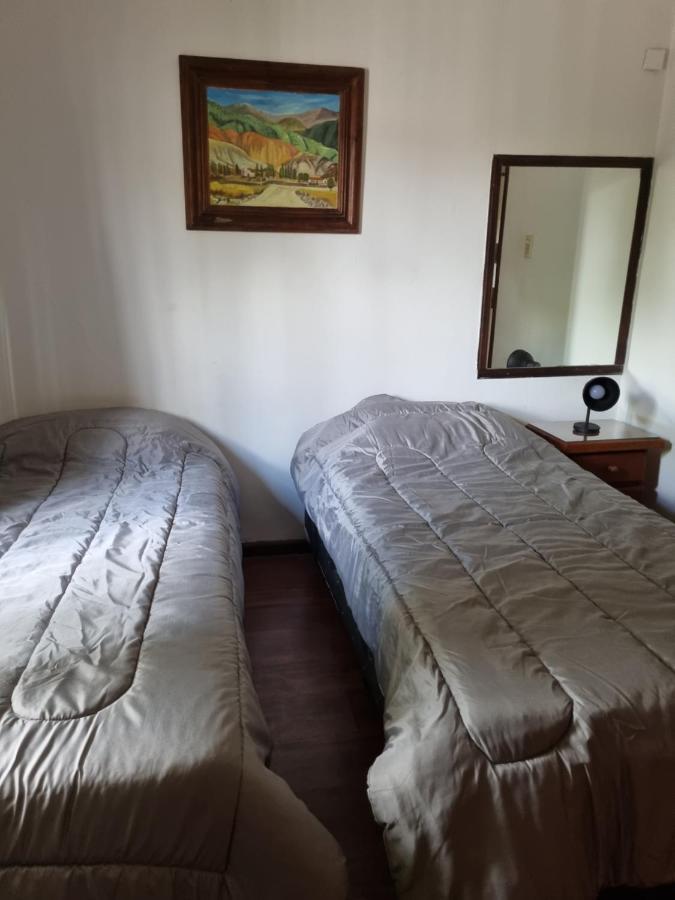 Hostal Las Rosas Salta Luaran gambar