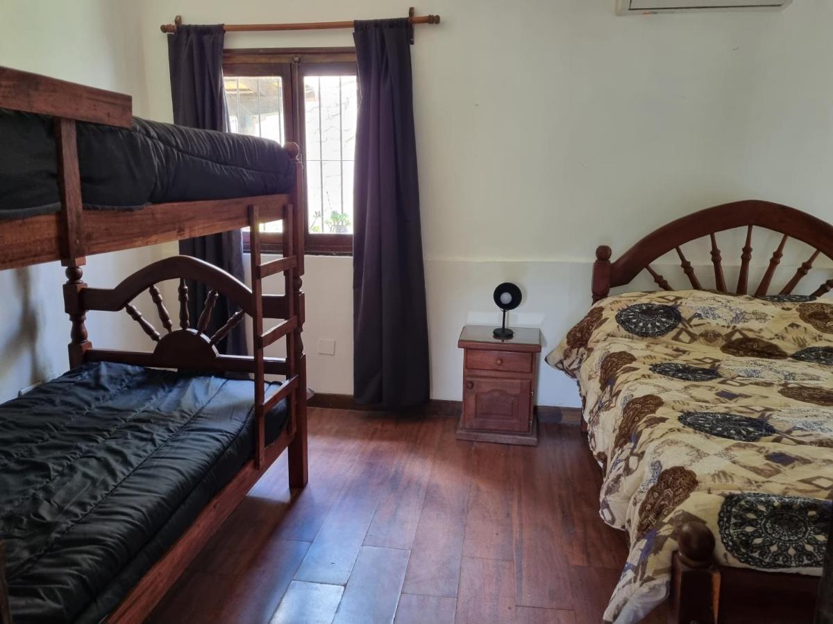 Hostal Las Rosas Salta Luaran gambar