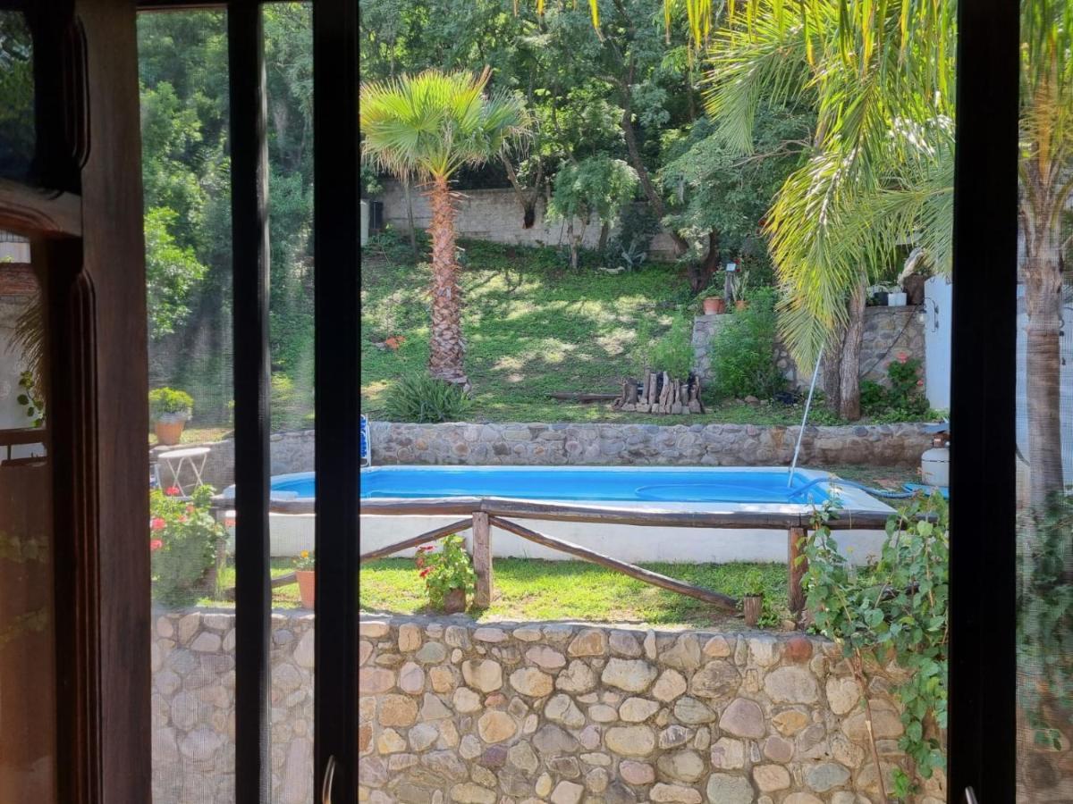 Hostal Las Rosas Salta Luaran gambar